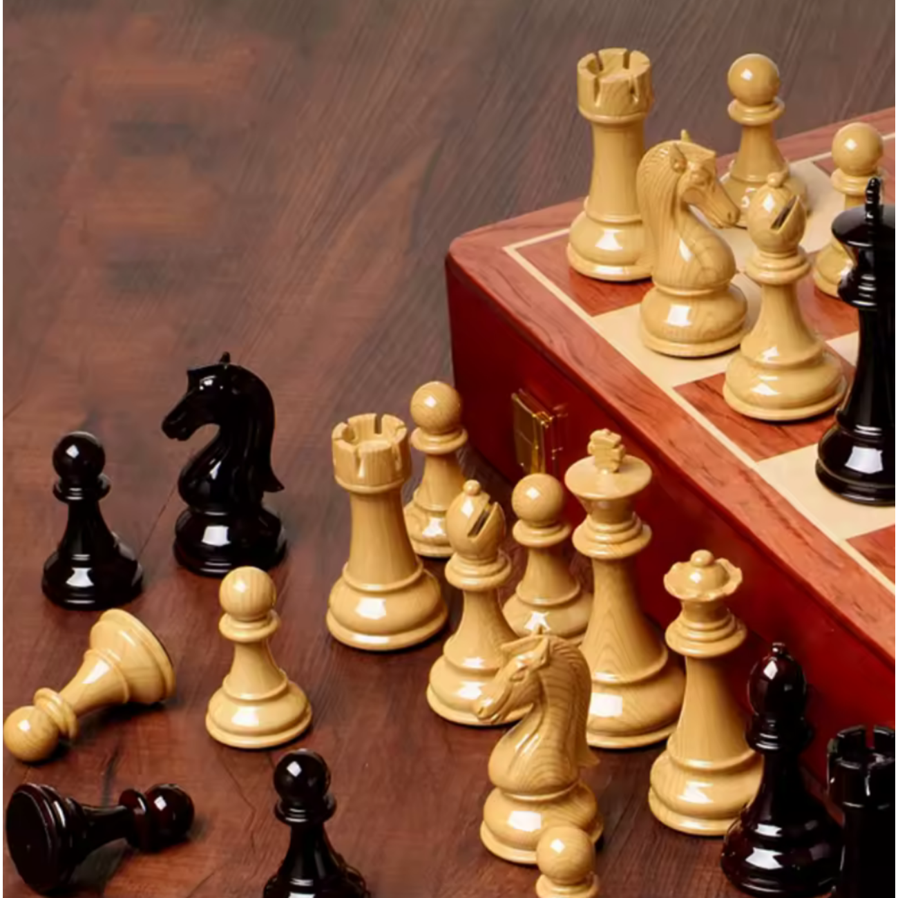 Tablero, Juego De Ajedrez Clásico, 30x30cm Premium